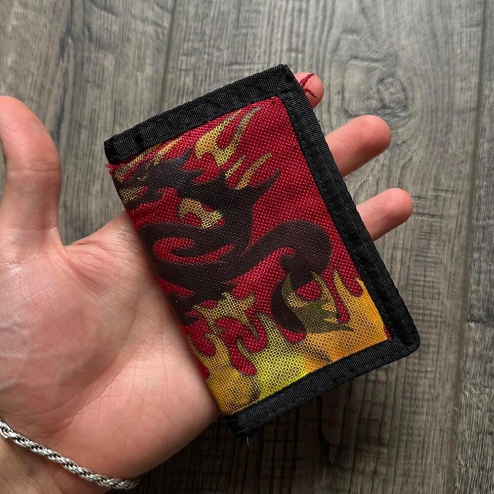 Vintage Y2K Black Red Flame Fire Skater Cotton Wallet BiFold Cardholder